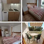 Mit Terrasse Im Ersten Stock Des Hauses By Interhome Apartman Mandre